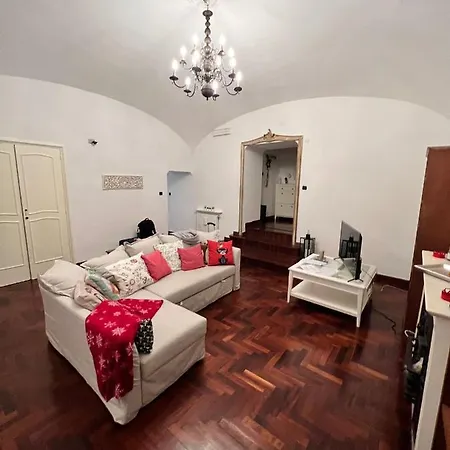 Dimora Eleuthera * Naples